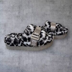 UGG Fluffita Stormy Gray Panther Slipper Sandals Womens 6 Platform Leopard New